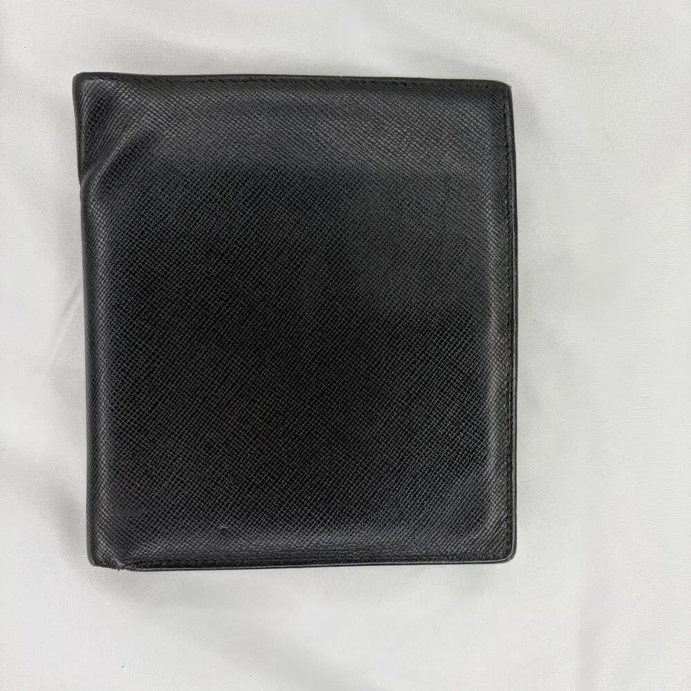 Prada Men’s Bifold Black Saffiano Leather Wallet Made In Italy Elegant, Classic